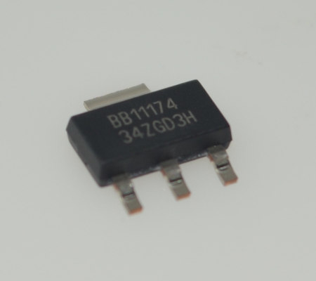 REG1117-3.3 Regulator Tegangan 3.3V Presisi Tinggi dengan Dropout Ultra-Rendah, Batas Arus Keluaran 1A, Perlindungan Termal & Enable dalam Paket Miniatur