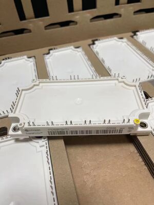 FS150R12KT4 1200V 150A Six IGBT Module Low VCE ((sat) Efisiensi tinggi 10μs Short-circuit Ruggedness Integrated NTC Compact EconoPACK+ Design Low Switching Losses Ideal untuk drive dan UPS