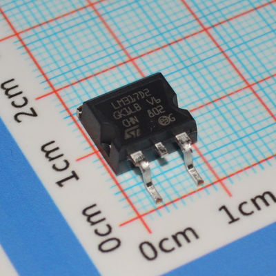 LM317D2T 1.5A Pengatur Adj. 1.2-37V Output TO-263-3 ±1% Akurasi Perlindungan Termal -40°C hingga +125°C