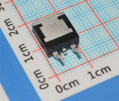 LM317D2T 1.5A Pengatur Adj. 1.2-37V Output TO-263-3 ±1% Akurasi Perlindungan Termal -40°C hingga +125°C