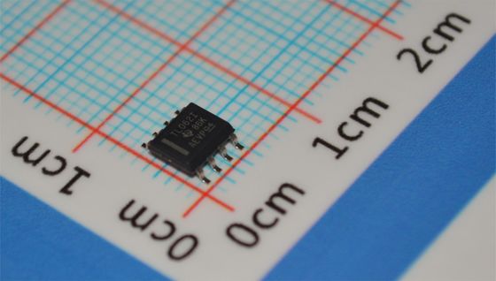 TL062IDR 3MHz Low-Power JFET Op Amp ±18V Supply 1pA Input Bias 3mV Offset 1.5μV/°C Drift SOIC-8 -40°C sampai +125°C, Industri-Grade