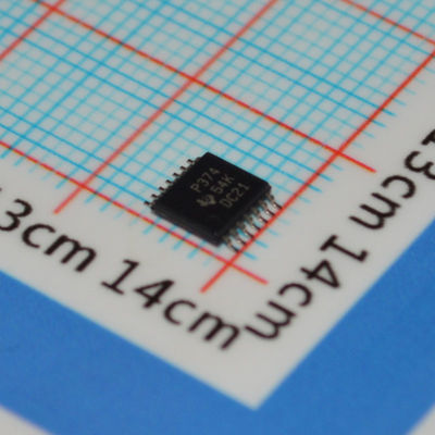 TLC374CPWR Quad CMOS Comparator 2μs Response 2.7-16V Supply 1mV Offset Push-Pull Output TSSOP-14 -40°C sampai +125°C Industri-Grade