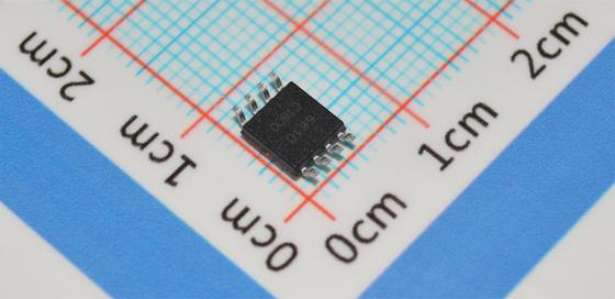 W25Q32JVSSIQ 32Mb SPI Flash 104MHz Jam 100K Hapus Siklus SOIC-8 2.7-3.6V -40°C sampai +85°C