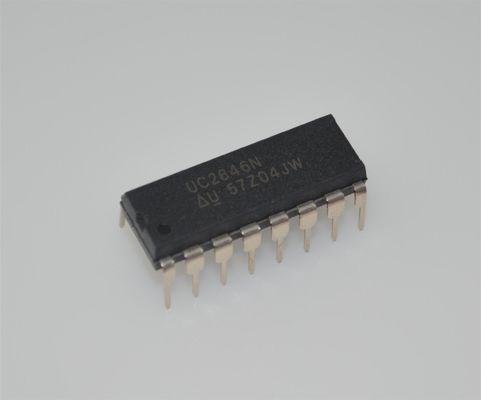 Pengontrol PWM Mode-Saat Ini UC2846N 500kHz, Input 8-40V 1A Totem Pole DIP-16 -40°C hingga +85°C