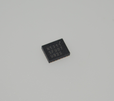 EN5311QI Konverter Buck Sinkron 5A 4.5-36V Input Efisiensi 95% QFN-20 -40°C hingga +125°C AEC-Q100