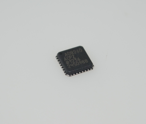 AD8260ACPZ-R7 Op Amp Ganda 250MHz Daya Rendah Kebisingan 1nV/√Hz ±5V hingga ±15V Catu Daya LFCSP-16 -40°C hingga +125°C Tingkat Industri