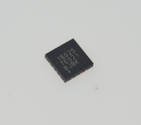 MAX16025TE+ Pemantau Tegangan 4-Saluran Ambang Batas yang Dapat Disesuaikan Antarmuka I2C Catu Daya 2.5-5.5V TQFN-16 -40°C hingga +125°C
