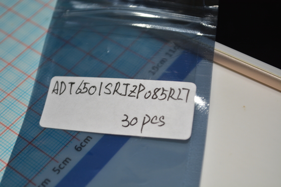 ADT6501SRJZP085RL7 Sakelar Suhu Presisi 85°C Akurasi ±0.5°C Catu Daya 2.7V-5.5V 6μA Output Open-Drain Ultra-Rendah Daya Paket SOT-23 untuk Perangkat IoT/Portabel