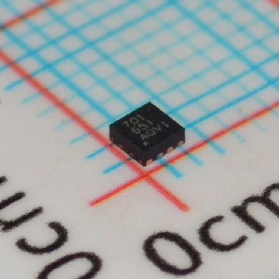 BQ294701DSGR - Pelindung Sel Li-Ion dengan Deteksi Tegangan Lebih/Kurang 2ion Arus 1µA Rentang 3.6V-10V Respons 1ms Pemadaman Termal and Paket DSBGA