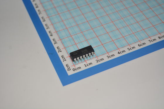 IR2110PBF Pengemudi Sisi Tinggi / Rendah dengan 600V Rating 2.5A Output Puncak 10V-20V Supply 120ns Switching UVLO Protection and Compact PDIP Package