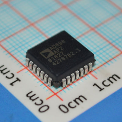 AD698APZ LVDT Signal Conditioner ±12V sampai ±15V Operasi 20kHz Bandwidth 0,25% Linearity Single/Dual Supply Industrial Temp Range untuk Position Sensing and Motion Control