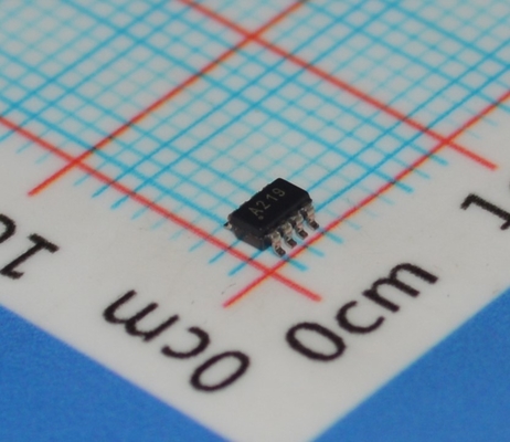 INA219AIDCNR High-precision Current/Power Monitor dengan I2C Interface 0.1% Keakuratan 26V Range, Low Offset Bidirectional Sensing Tiny SOT-23 Package Programmable Calibration & Alerts