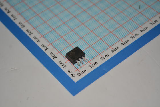 LM1085ISX-3.3 3.3V Tetap 3A Output Low Dropout (1.5V) Perlindungan Termal and Current TO-263 Paket 4.75V-15V Input Fast Response Industrial Temp (-40°C sampai +125°C)
