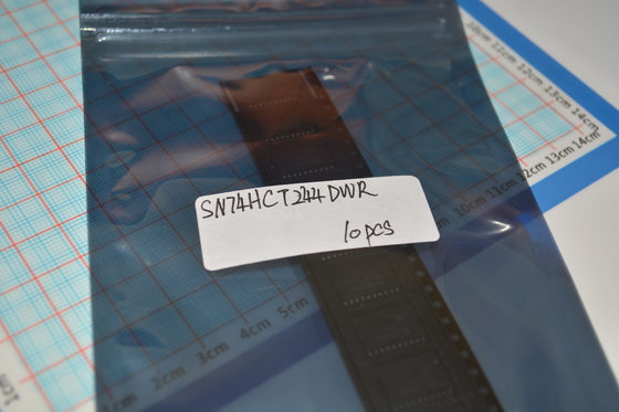 SN74HCT244DWR 3-State Octal Buffer/Line Driver dengan Kecepatan HCT LSTTL Kompatibilitas Output High-Current Tegangan Operasi yang luas dan Penundaan Penyebaran yang Seimbang
