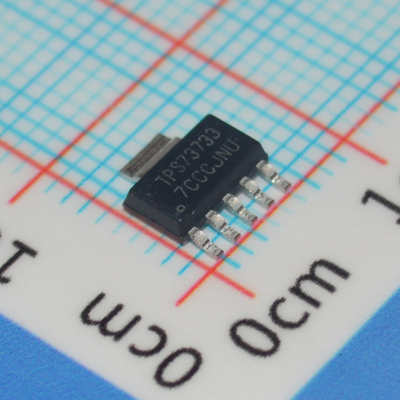 TPS73733DCQ 3.3V 1A Noise Ultra-Low (30μVRMS) LDO dengan PSRR Tinggi (75dB) 1% Keakuratan Dropout Rendah (310mV) Aktifkan Pin Stabil dengan Perlindungan Arus/Termal Keramik 1μF dalam Paket TO-263