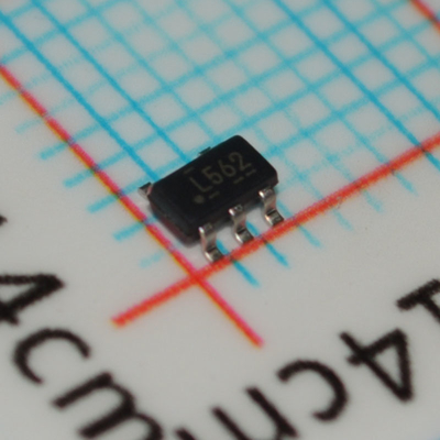 TPS560200DBVR 3.3V 0.6A Synchronous Buck Converter dengan Efisiensi 95% 4.5-17V Input 1.2MHz Frekuensi Eco-mode Internal Compensation Soft Start and Thermal Protection dalam Paket SOT-23