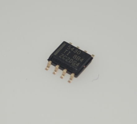 TPS5430DDAR 3A 5.5-36V Wide Input Step-Down Converter 500kHz Switching Efisiensi Tinggi (Hingga 95%) Daya Kompensasi Internal Sinyal Baik Perlindungan Termal/UVLO Paket SOIC-8