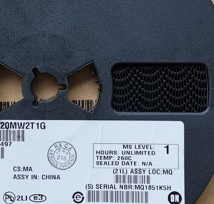 NSR0320MW2T1G 30V/2A Schottky Diode dengan Ultra-Low VF Efisiensi Tinggi AEC-Q101 Kualifikasi MSL1 Paket SMAFL Bebas Halogen Kinerja Termal Superior untuk Aplikasi Otomotif / Industri