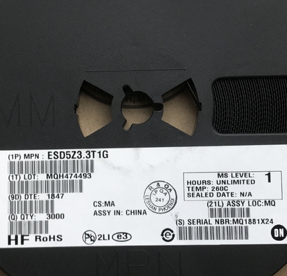 ESD5Z3.3T1G Penjepit 3.3V Paket SOD-523 Kapasitansi <1pF Dua Arah IEC 61000-4-2 Level 4 (30kV), Perlindungan ESD Pertahanan Jalur Data Kecepatan Tinggi Ideal untuk Elektronik Portabel