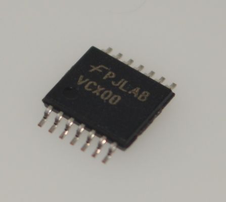 74VCX00MTCX 2.3-3.6V Quad 2-Input NAND Gate dengan Input/Output Toleransi 3.6V 100mA Balanced Output Drive Ultra-Low <2.5ns Delay in Tiny TSSOP-14 Package
