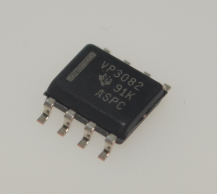 SN65HVD3082EDR 3.3V CAN Transceiver 1Mbps Kecepatan Daya Rendah Perlindungan IEC-ESD Toleransi Fault Range Temp Wide RS-485 Desain Bus Kompatibel dan Robust