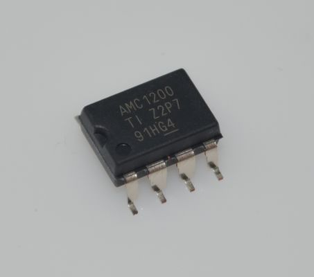 AMC1200SDUB Precision Isolated Delta-Sigma Modulator dengan ±250mV Input 5V Operasi 20MHz Jam 78dB SNR High CMTI -40°C sampai 125°C Sertifikasi Keamanan SOIC-8