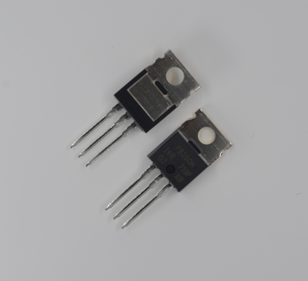 IRFB260NPBF MOSFET Saluran-N 200V 46A Ultra-Rendah 19mΩ Rds(on) Paket TO-220 Tingkat Logika Switching Cepat Ketahanan Tinggi Dinilai Longsoran untuk Konversi Motor & Daya