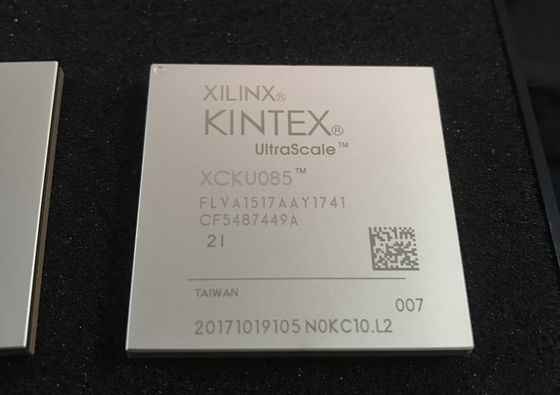 Bebaskan FPGA Kintex UltraScale XCKU085 Berkinerja Tinggi dengan 1.5M Sel Logika 1517 I/O 8.0GB/s 34Mb BRAM 5.5Mb UltraRAM 2.5D IC 100G Ethernet