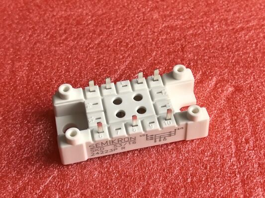 SKD53 16 1600V 53A Modul Dioda Ganda Pemulihan Lunak Tegangan Maju Rendah Arus Lonjakan Tinggi Isolasi Tinggi Paket EconoDUAL Kompak Untuk Penyearah Industri dan Pengelasan