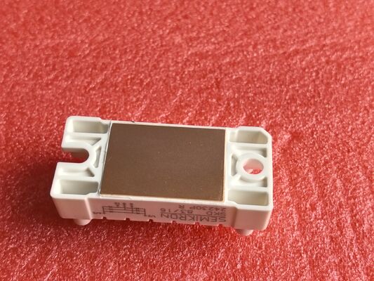 SKD83 16 1600V 83A Modul Dioda Ganda Tegangan Maju Ultra-Rendah Pemulihan Cepat Lembut Arus Lonjakan Tinggi Isolasi Tinggi Paket EconoDUAL3 yang Kuat Untuk Penyearah Tugas Berat dan Pengelasan Industri