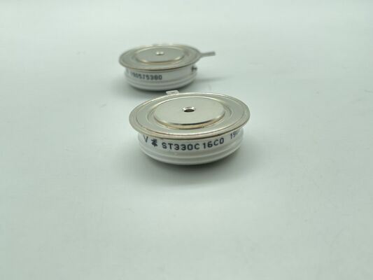 VS-ST330C16C0 Modul Setengah-Jembatan 1600V 330A Rendah Vce(sat) Kerugian Rendah Ketahanan Hubung Singkat Tinggi NTC Terintegrasi Untuk Inverter Industri dan UPS Daya Tinggi