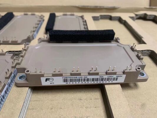 7MBR50SB120-50 Modul PIM 1200V 50A Terintegrasi Penyearah Rem dan Inverter Kerugian Rendah Isolasi Tinggi NTC Built-in Paket Kompak Untuk Penggerak Motor Kompak