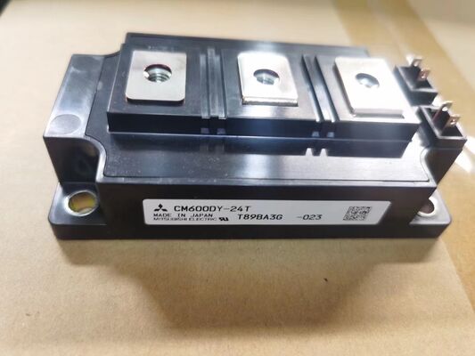 CM600DY-24T 1200V 600A Modul IGBT Ganda Rendah VCE(sat) 2.7V Ketahanan Hubungan Singkat Tinggi Kerugian Switching Rendah Isolasi Tinggi Untuk Penggerak Motor Industri dan UPS Daya Tinggi