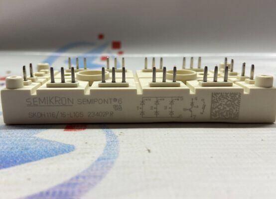 SKDH116/16-L105 1600V 116A IGBT Modul 3-Phase Bridge Boost Chopper Terintegrasi NTC High Surge Current 950A SEMIPONT6 Paket Press-In Pin UL Sertifikasi untuk UPS dan Drive
