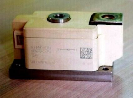 SKKE600/16 1600V 600A Single Diode Module Ultra-Low VF 1.5V High Surge Current 22kA SEMIPACK4 Base Terisolasi Transfer Panas yang Luar Biasa Keandalan Tinggi UL Sertifikasi untuk Pengoreksi dan Las