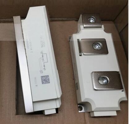SKKH570/18E 1800V 570A Modul Thyristor-Dioda Seri Ganda Gerbang Amplifikasi VF Rendah 1.44V, Lonjakan 19kA Basis Keramik AlN Kontak Tekanan Tersertifikasi UL untuk Soft Starter