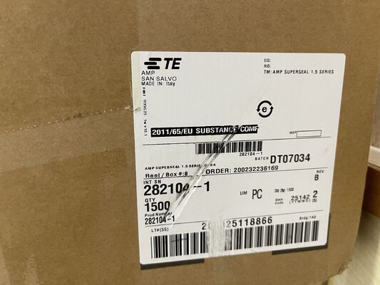 282104-1 2 Posisi Pitch 5.0mm Header Wire-to-Board Lubang Tembus Vertikal Terbungkus Kunci Gesekan Terpolarisasi UL 94V-0 untuk Catu Daya dan Kontrol Industri