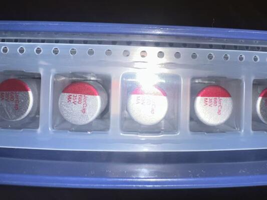 MA35V680M10X13 680μF 35V alum elec cap 10x13mm 105°C impedansi rendah umur panjang gelombang tinggi untuk tenaga dan industri