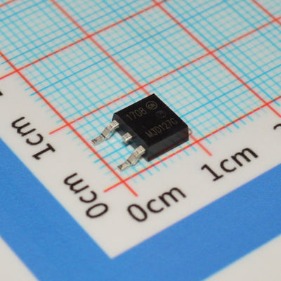 MJD127G 5A 100V PNP Darlington Transistor TO-252 (DPAK) 1V VCE ((sat) @ 3A, hFE 1000 min -55°C sampai +150°C AEC-Q101
