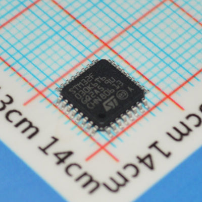 STM32F030K6T6 MCU Cortex-M0 48MHz 32KB Flash 4KB RAM 12-bit ADC 16 GPIO LQFP-32 2.4-3.6V -40°C hingga +85°C Hemat Biaya