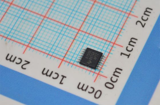TPS61500PWPR 5V 1.2A Boost Converter 2.5-5.5V Input 95% Efisiensi 1MHz 14-HTSSOP -40°C sampai +85°C